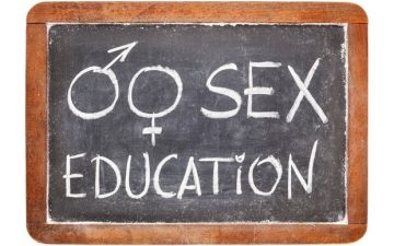 pendidikan seksual untuk anak usia 7-14 tahun