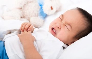 Penyebab dan Pengobatan Diare Pada Bayi